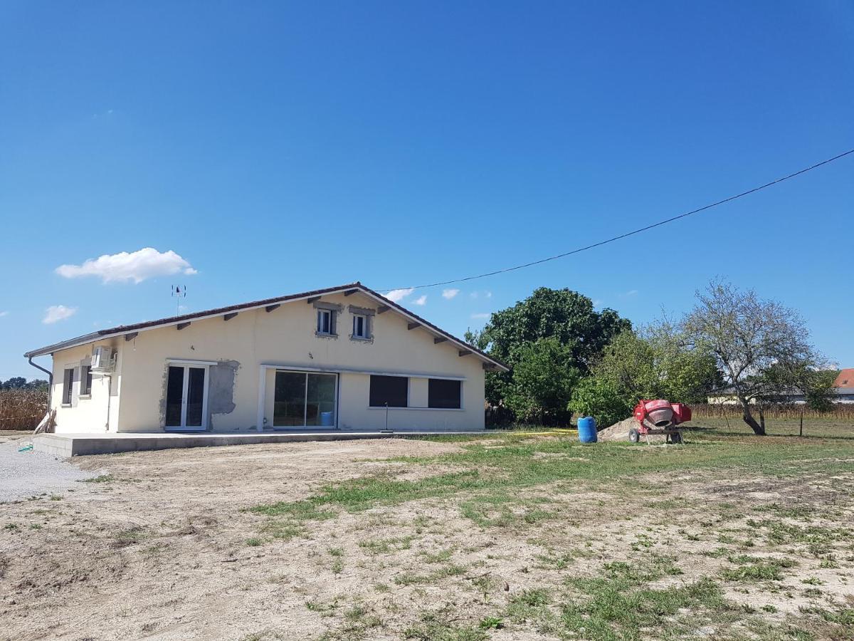 Gîte paisible rénové Hagetmau Exterior foto